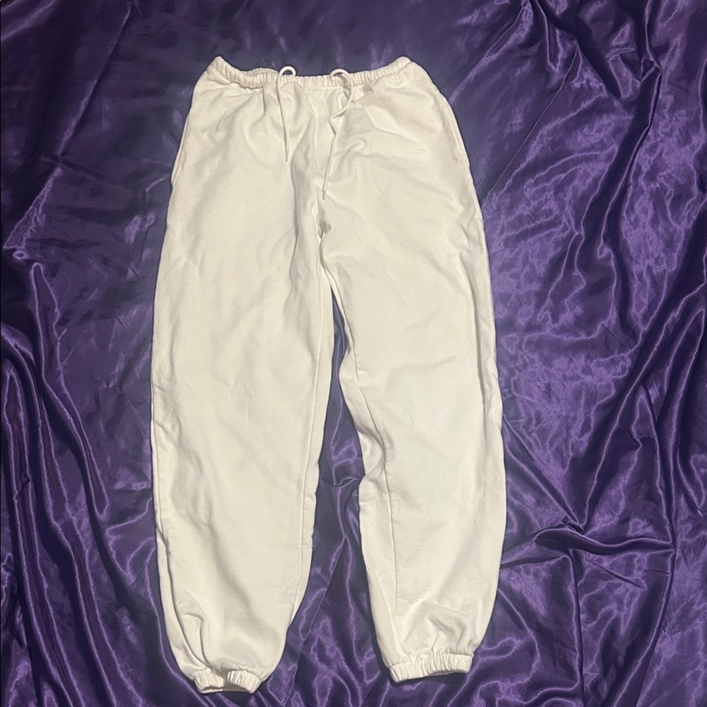 Brandy Melville Cream Elastic Waist Sweatpants